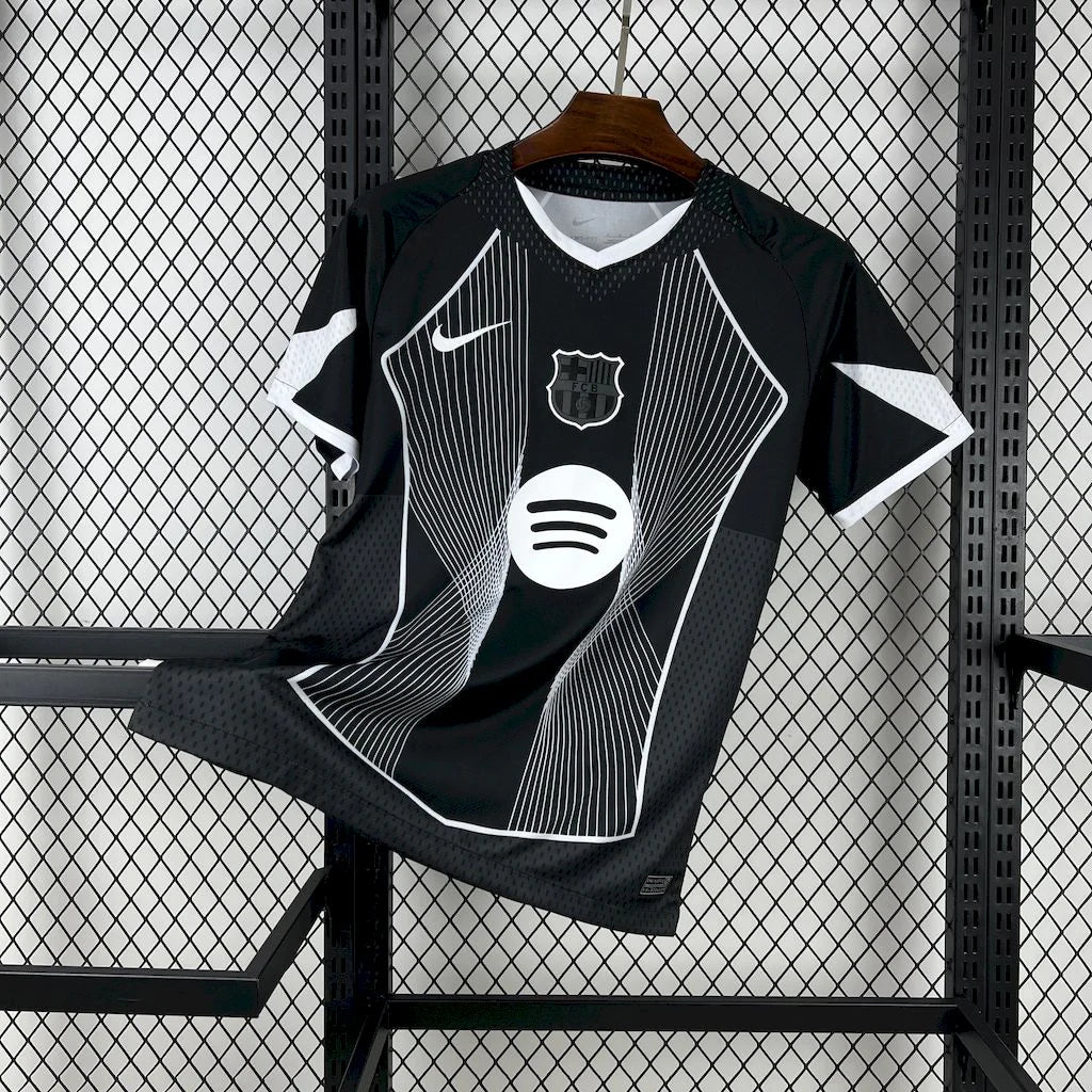 FC Barcelona 25/26 Black Shirt (Special Edition) – ICON FTB