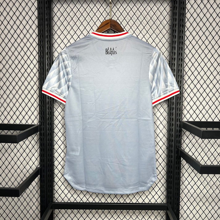 Liverpool FC 89/91 Away Shirt