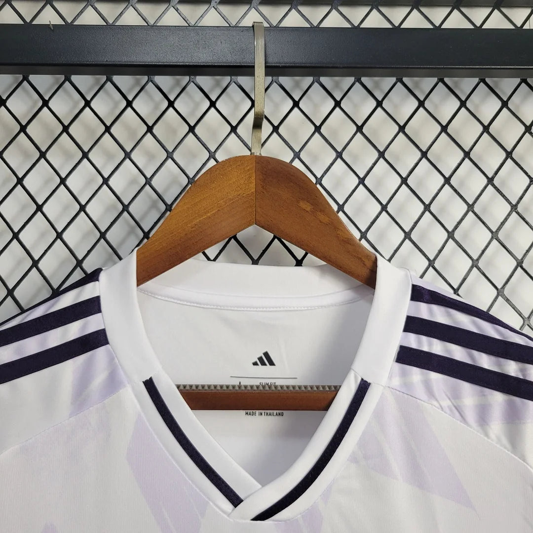 Man United 25/26 Away Shirt